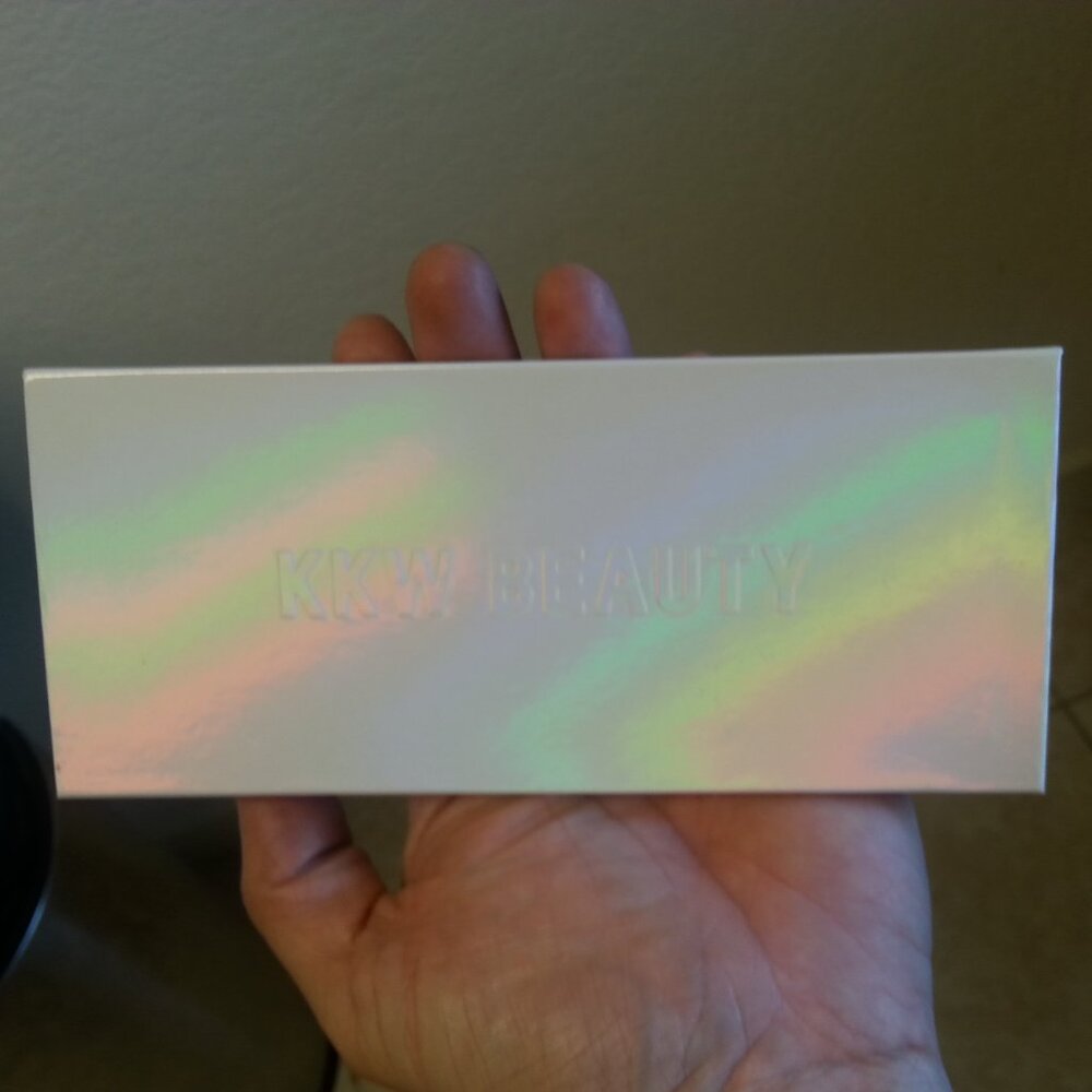 KKW Beauty Crystalized EyeShadow Palette Makeup Kit